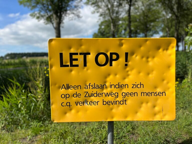 Tipps und Erfahrungen für Paare auf dem Weg zur erfolgreichen Befruchtung Paar beim gemeinsamen Zyklusmonitoring als Teil der Befruchtung Tipps Erfahrungen